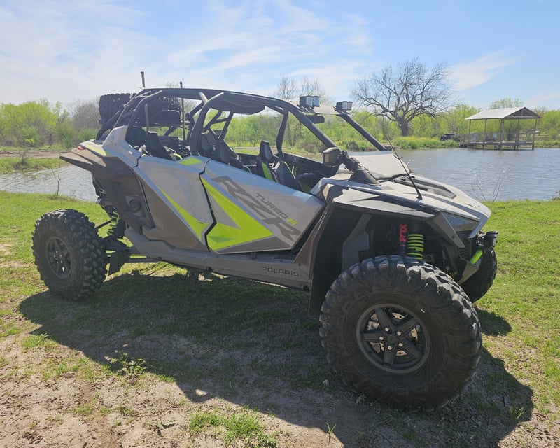 4-Seat UTV Rental in San Antonio