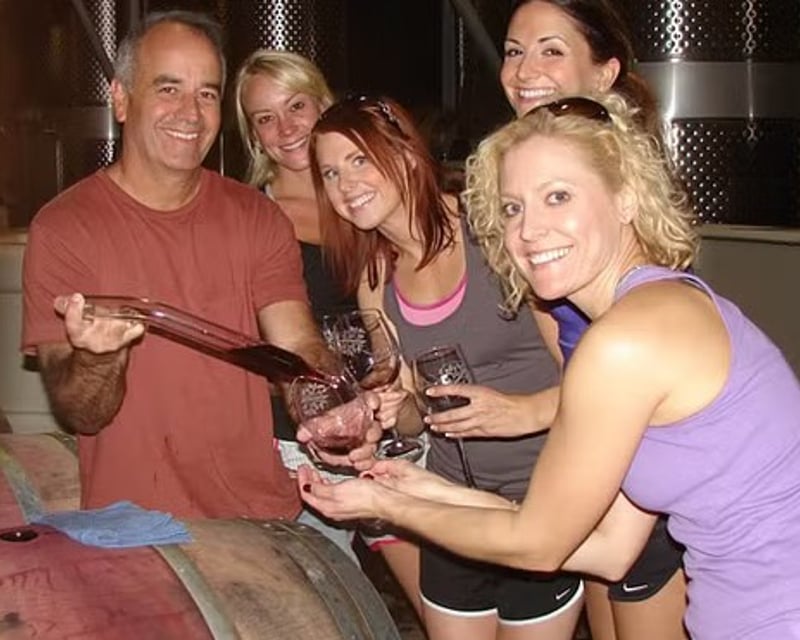 Historic Sonoma Bike Tour to 2 Wineries