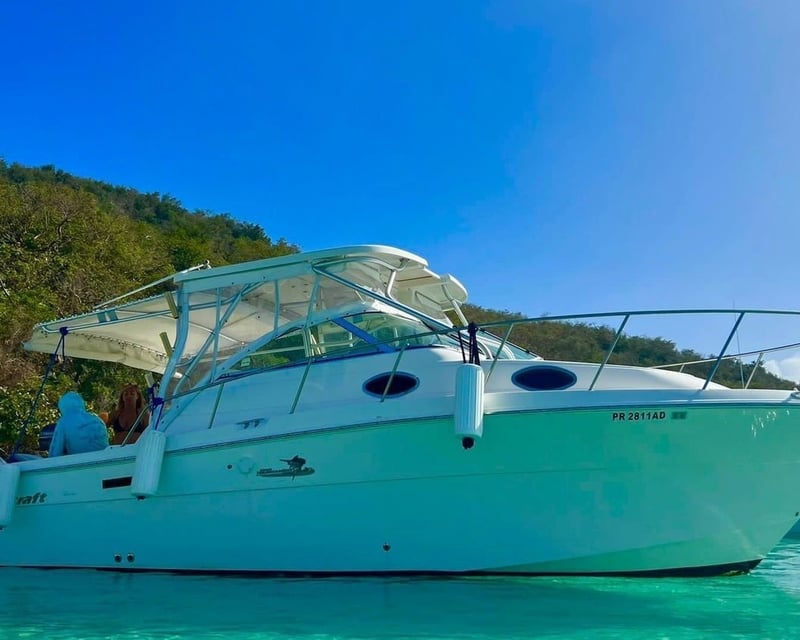 Fajardo 30' Yacht Charter to Icacos or Palomino Island