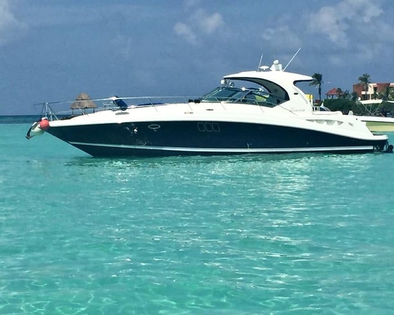 Private 44' Yacht Charter in Cancun with Snorkeling