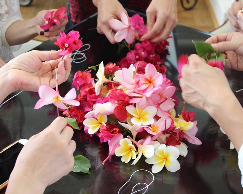 Ocean Suncatcher Glass & Resin Workshop in Paia, Maui