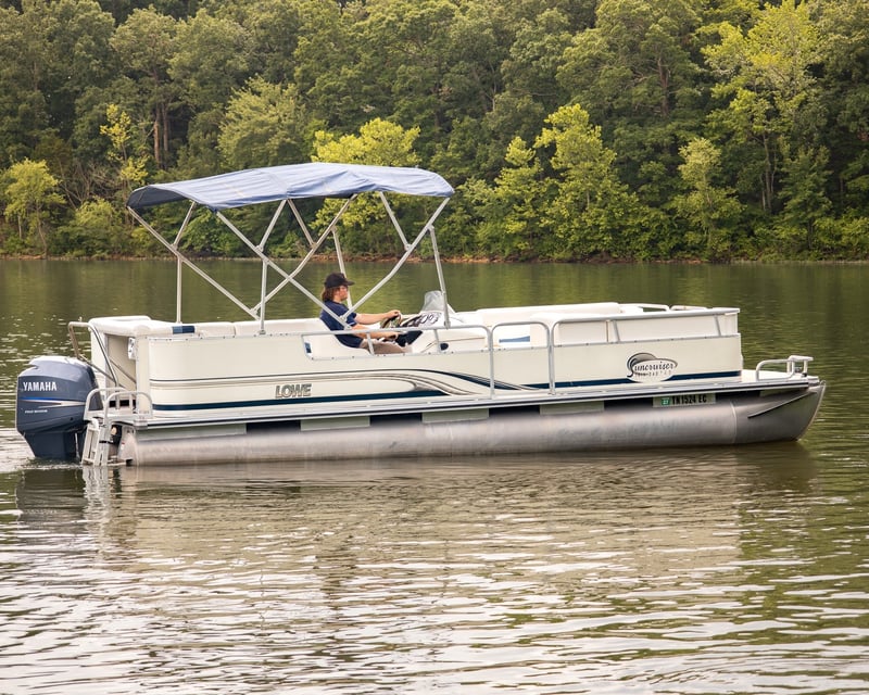 Sunset Lake Rental in Murray