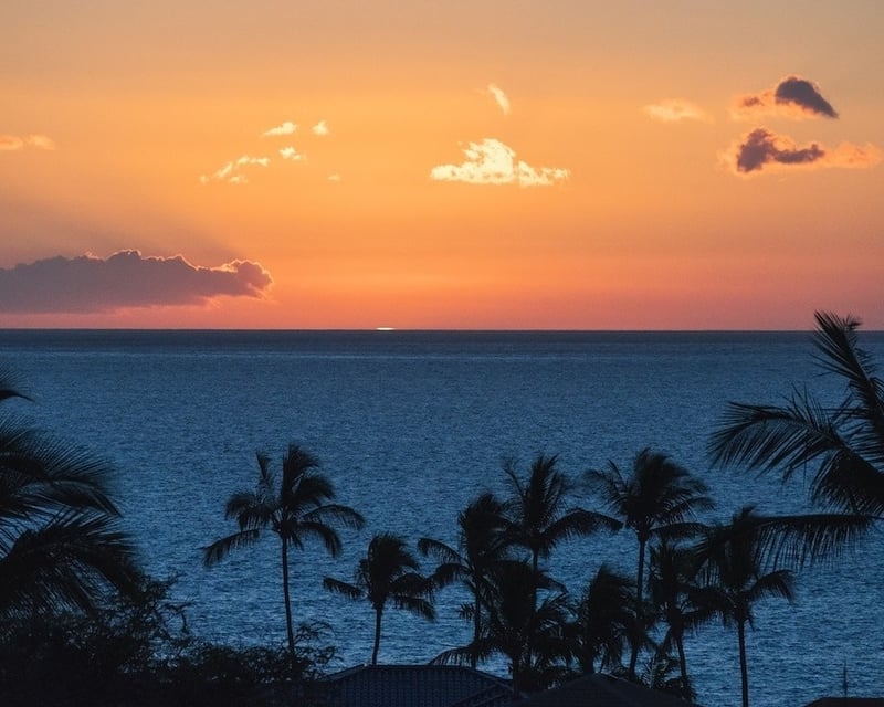 Private Pololū Valley & Sunset Tour from Kona