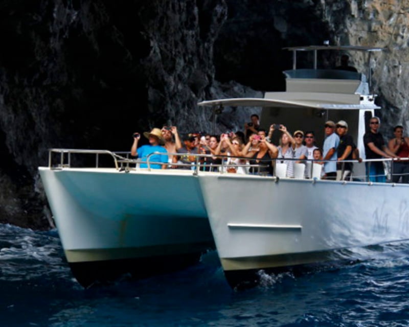 Na Pali Coast Snorkel Tour on the Na Pali Kai III