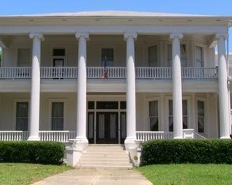 Explore North Hill Architecture Walking Tour in Pensacola