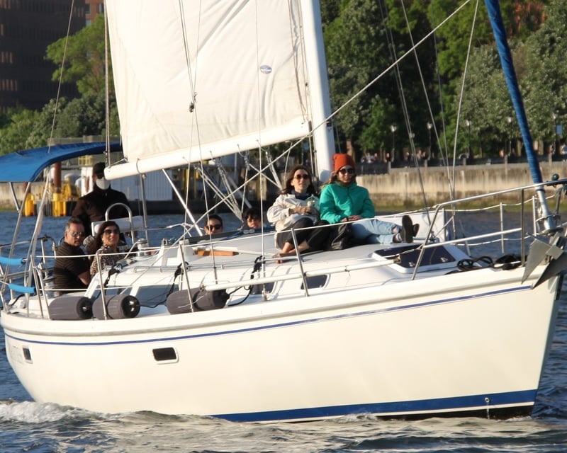 Private New York Harbor Sail Past the Statue of Liberty