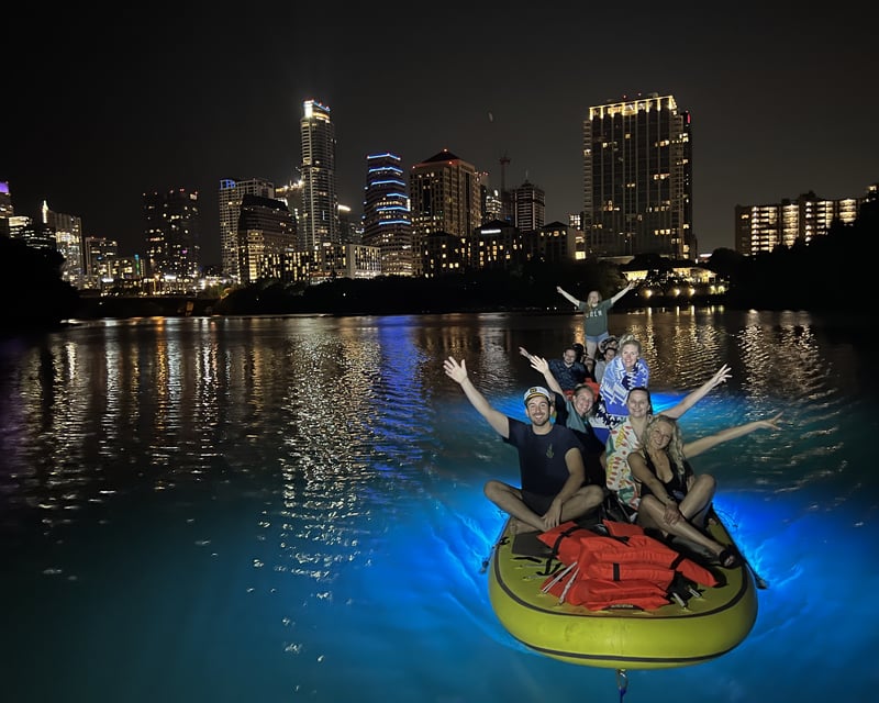 Glow Paddleboarding Bat Tour in Downtown Austin