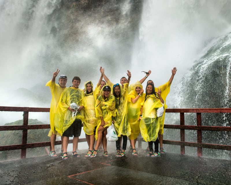 Niagara Falls & Niagara-on-the-Lake Day Tour from Toronto