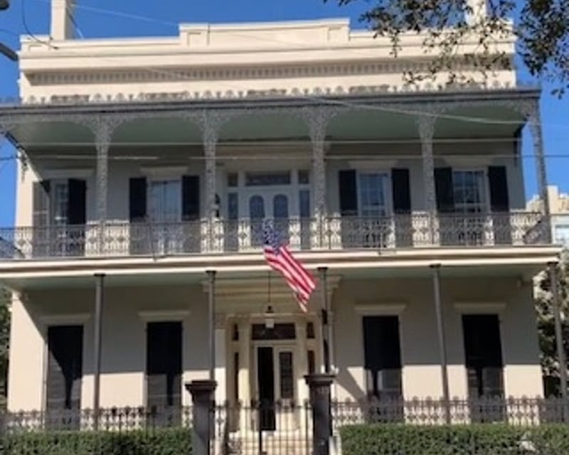 Garden District Guided Walking Tour