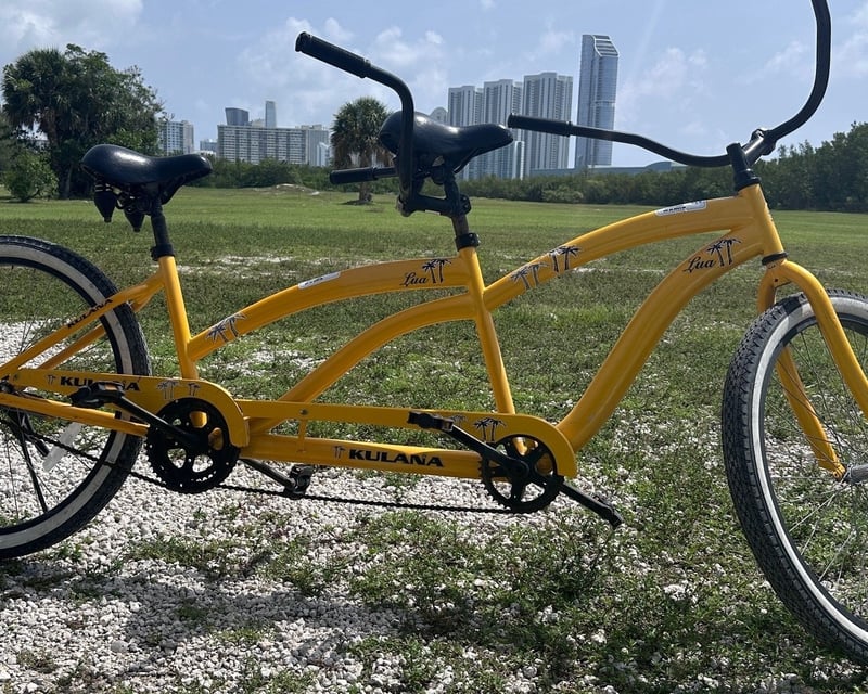 Tandem Cruiser Bike Rental in North Miami Beach