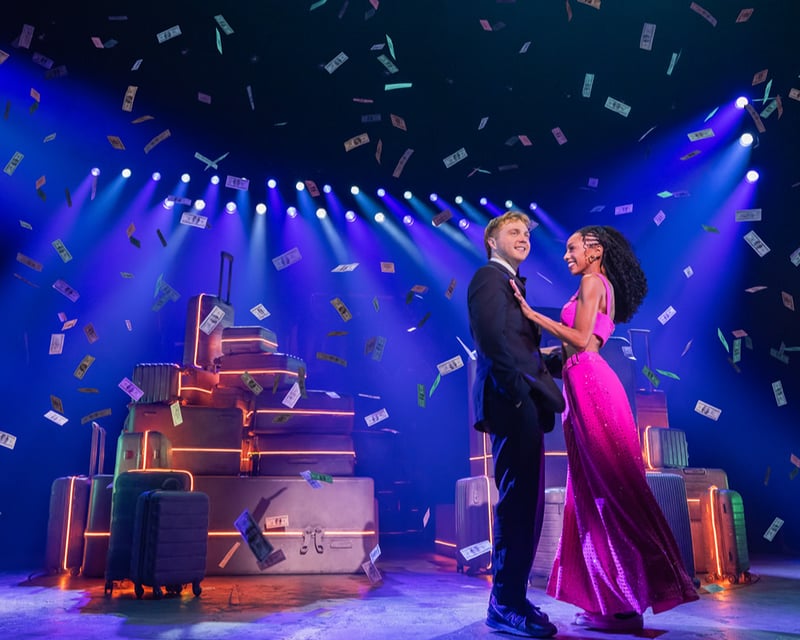 Two Strangers Carry a Cake Across New York Broadway Tickets