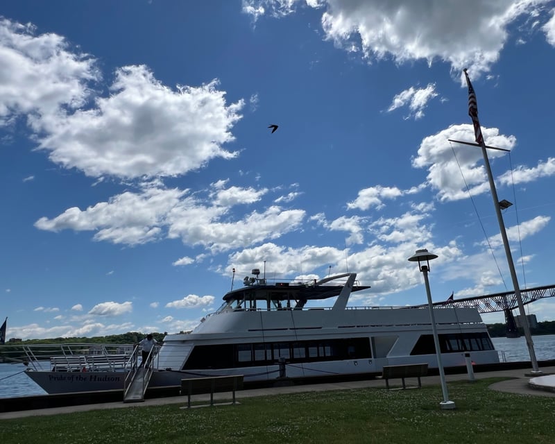 Narrated Hudson Highlands Sightseeing Cruise