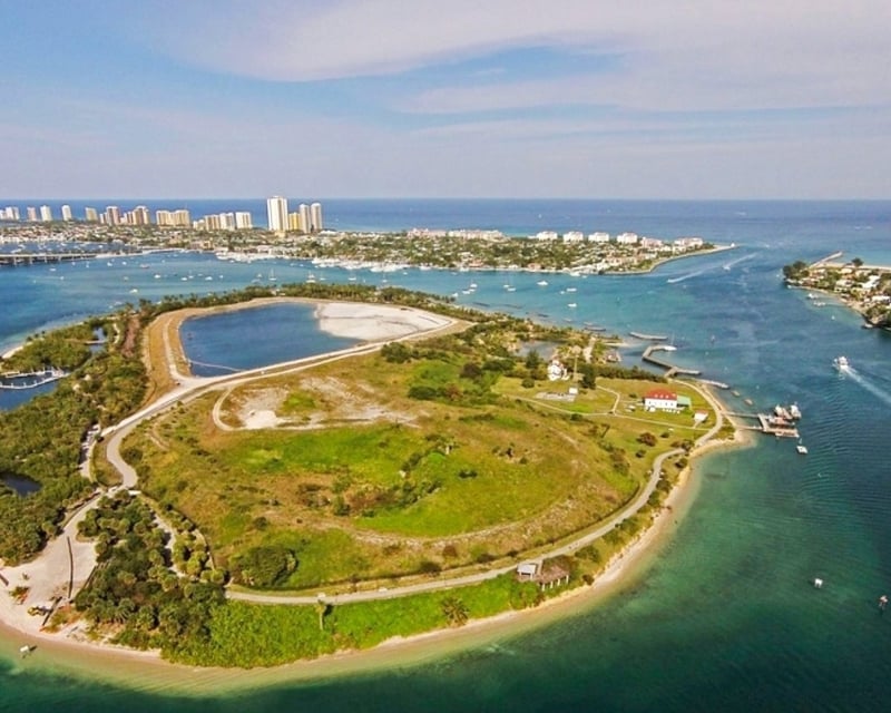 Peanut Island Kayak & Snorkel Tour with Drone Photos