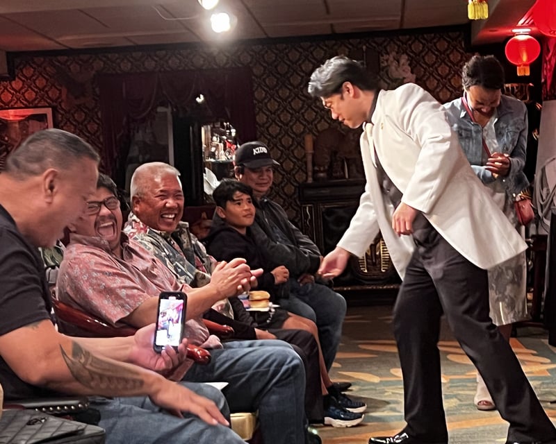 Discover Victorian-Style Magic Show in Honolulu