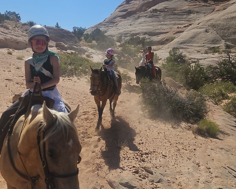 Private Scenic Ride Near Lake Powell