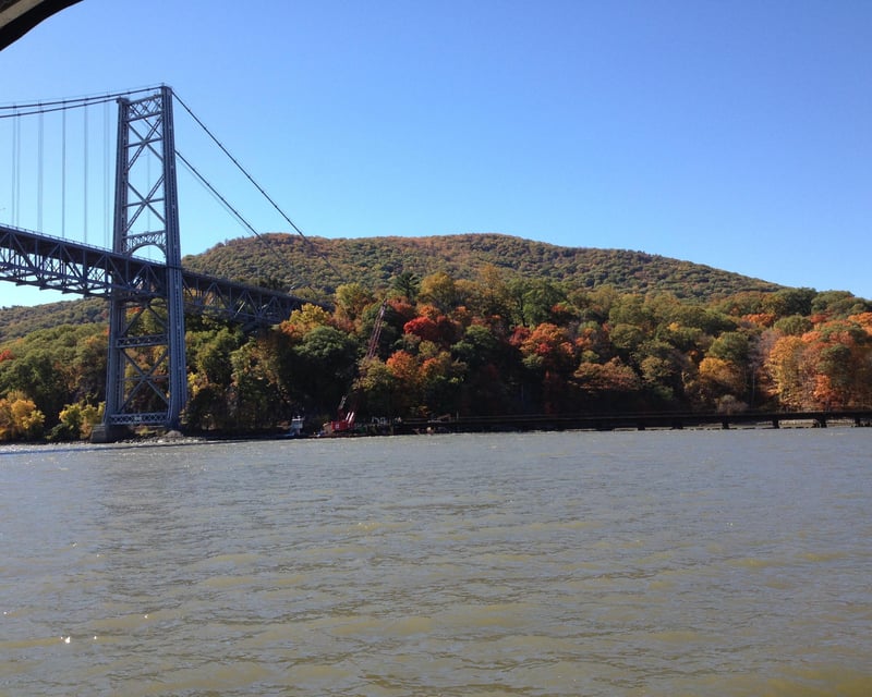 Fall Foliage Cruise From Peekskill