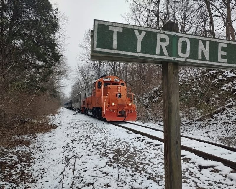 Santa's Holiday Train Ride in Versailles