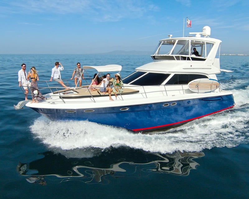 4-Hour Yacht Charter in Puerto Vallarta