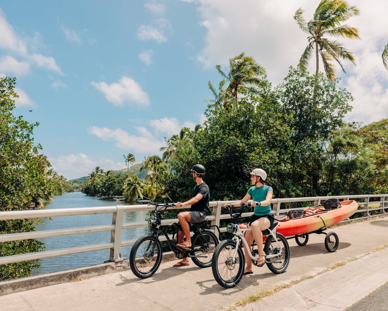 Mokulua Islands Kayak & E-Bike Tour From Kailua