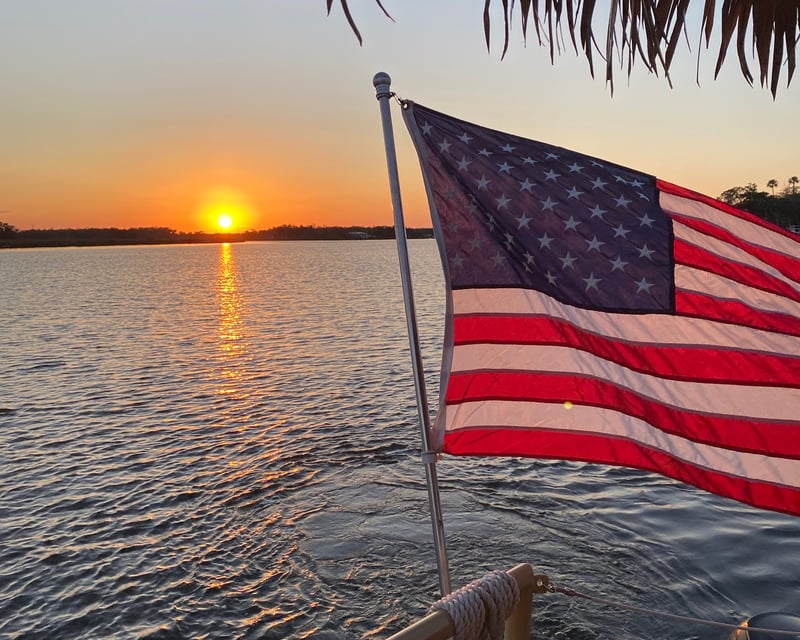 Sunset Tiki Boat Cruise in Homosassa