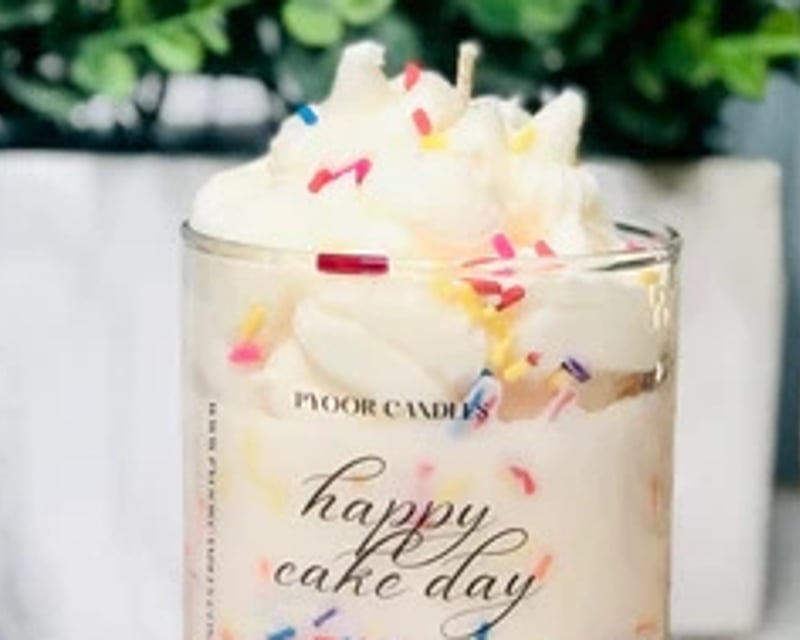 Birthday Cake Candle-Making Workshop in Toledo