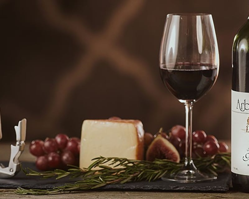 Wine & Grape Juice Tasting Flights in Naples, NY