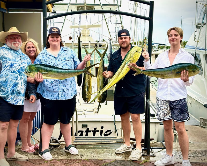 Private Deep Sea Fishing Charter in Honolulu
