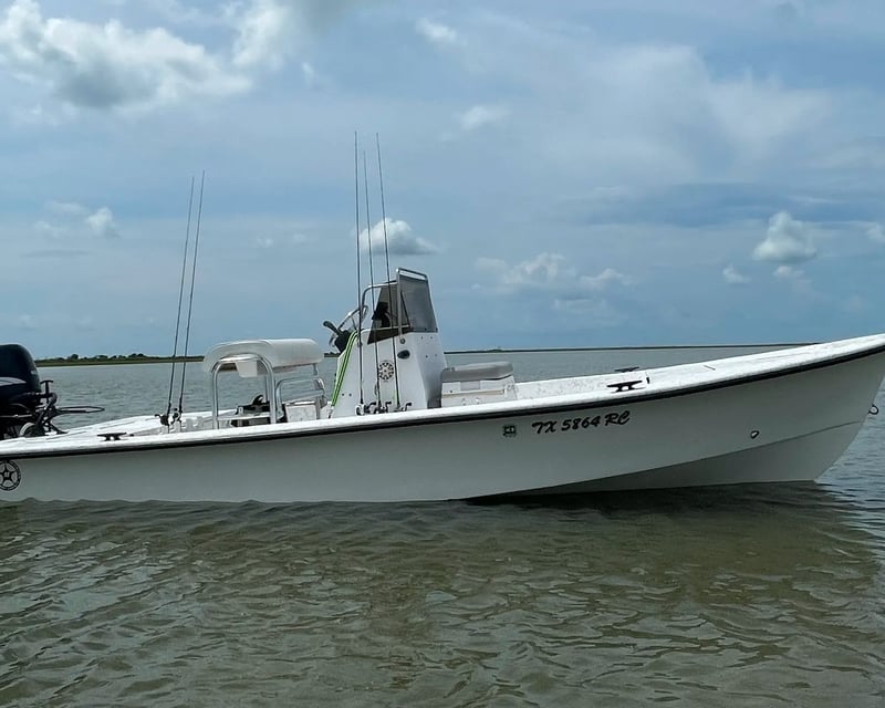 20' Boat Rental in Hitchcock