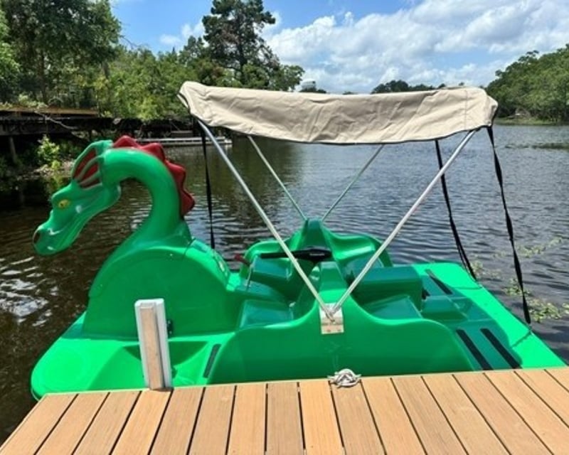 Electric Dragon Boat Rental on Lake Latigo, West Monroe