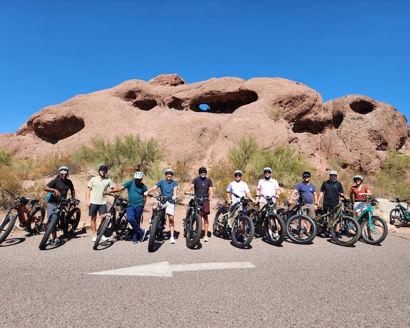 Guided Bike Tour & Hole in the Rock Hike in Scottsdale