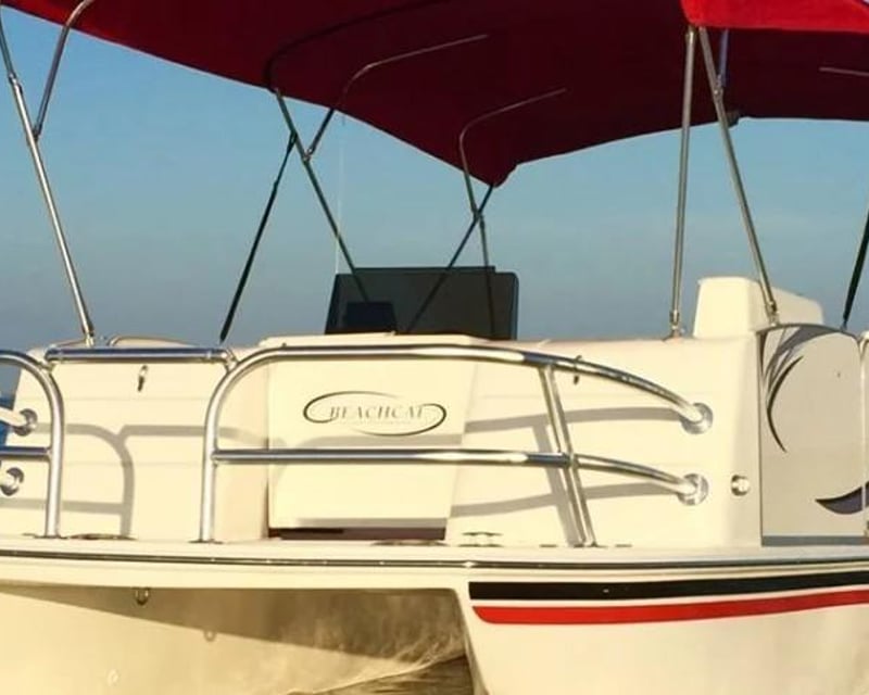 Full-Day Tampa Bay Boat Rental in St. Petersburg