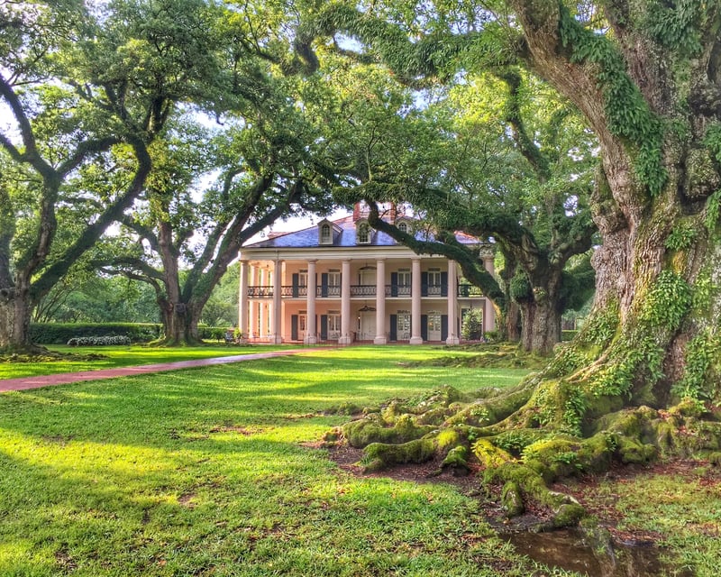 Oak Alley Plantation Guided Tour From New Orleans