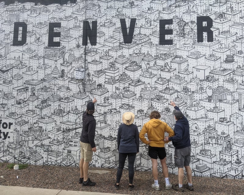 Private Denver Day Tour with Red Rocks & RiNo Art District