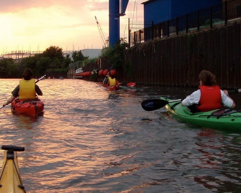 Sunset Kayak Tour on the Chicago River