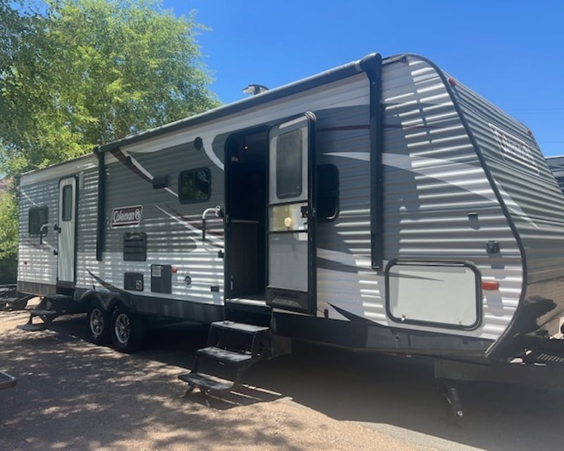RV Trailer Rental with Campsite Delivery in Lake Havasu City