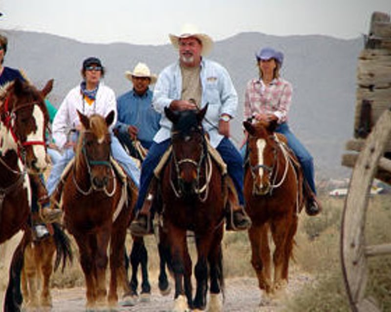 Guided 60-Minute Horseback Ride Near Phoenix