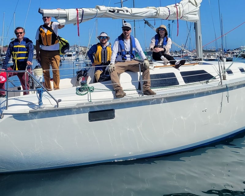 30' Keelboat Sailing Course in Monterey