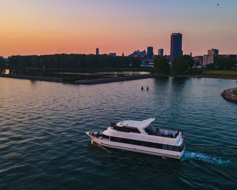 Buffalo Special Event Dining Cruise