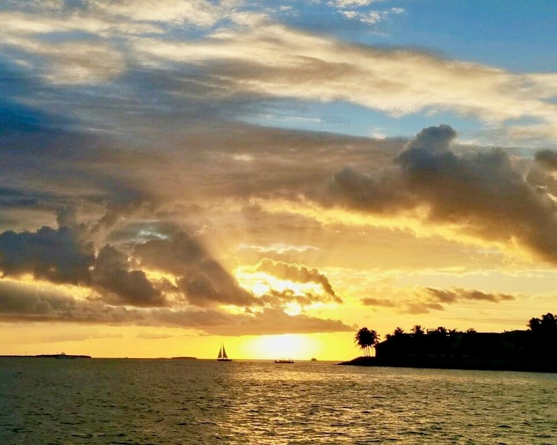 Adults-Only Champagne Sunset Sail in Key West