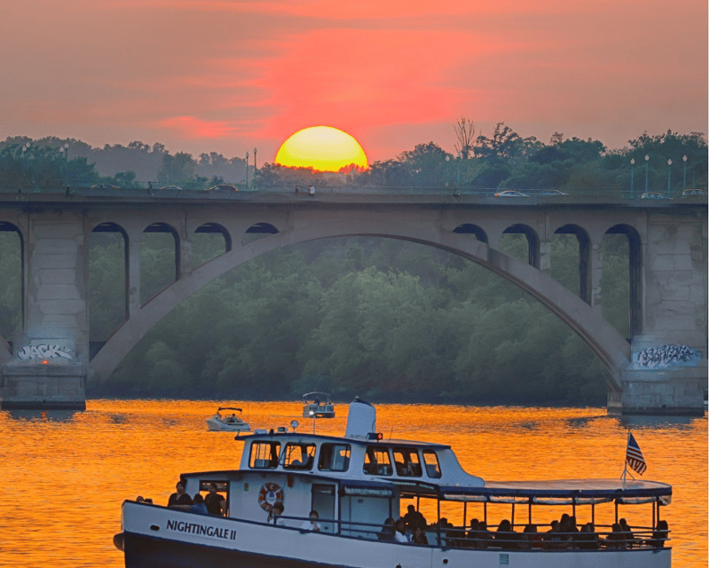 Sunset Sightseeing Cruise on the Potomac in DC