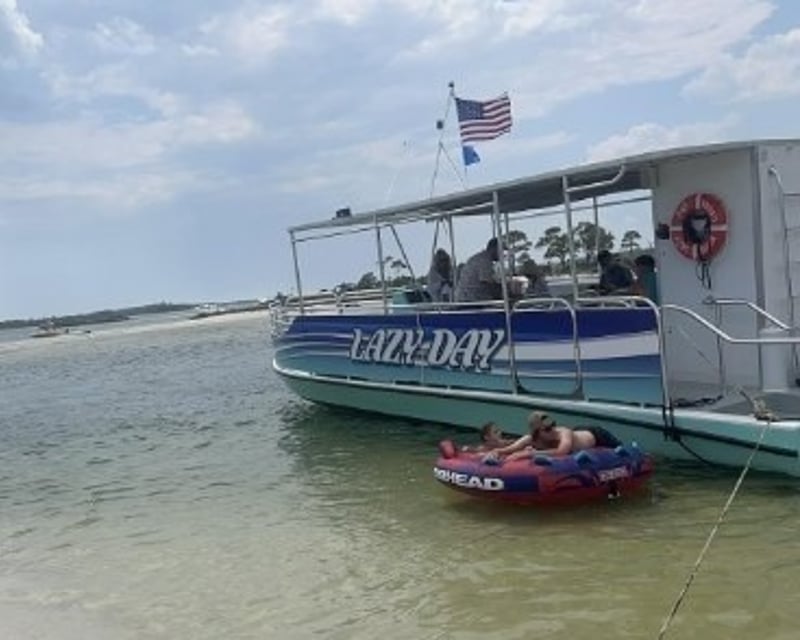 Private Full-Day Crab Island Boat Charter in Destin