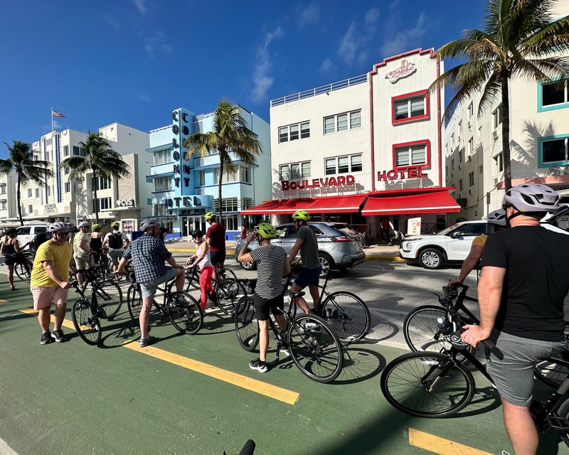 Self-Guided Bike Rental in Miami Beach