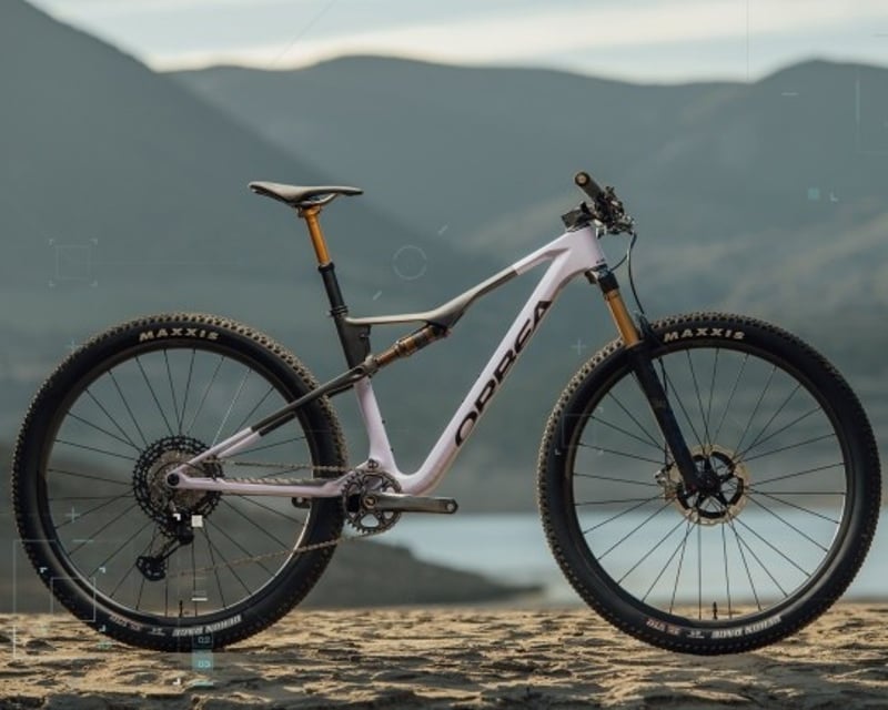 Full-Suspension Mountain Bike Rental in Crosby