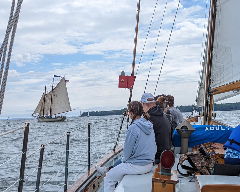 Rockland Harbor Sailing Tour Past Breakwater Lighthouse