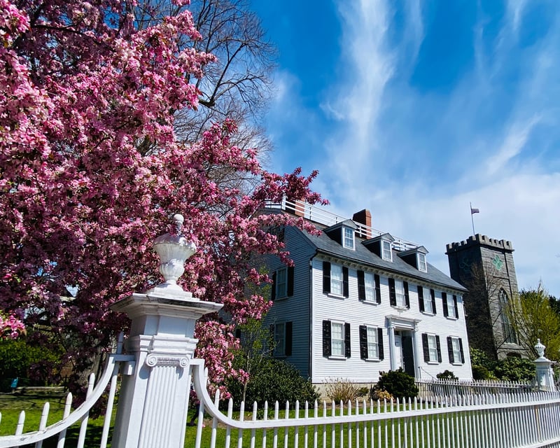 Salem History & Hauntings Guided Walking Tour