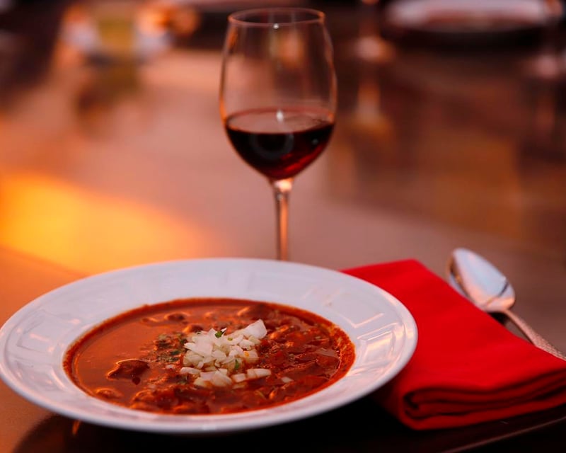 Wine Pairing Lunch Food Tour in Downtown Santa Fe