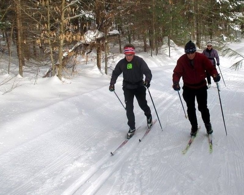 1-Day Classic Cross-Country Ski Rental at Lapland Lake