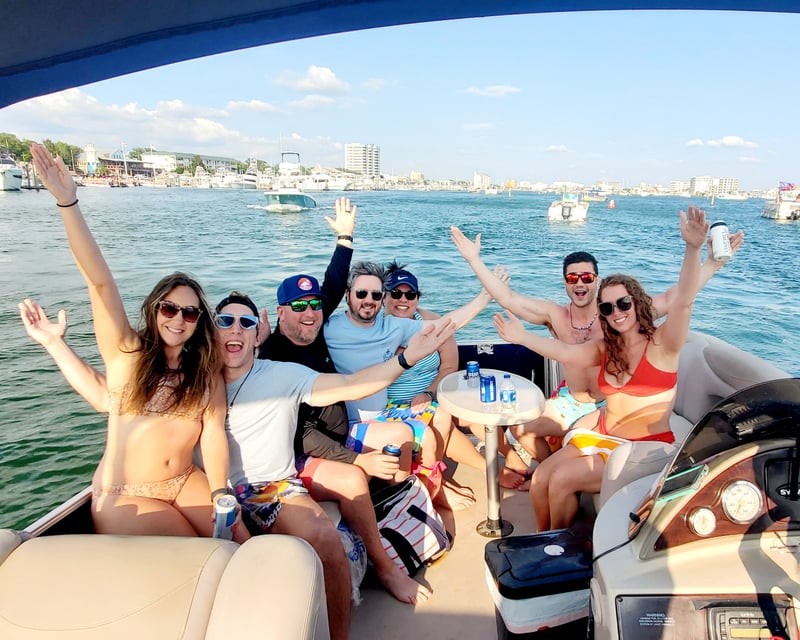 Private Crab Island Pontoon Cruise in Destin with Dolphins
