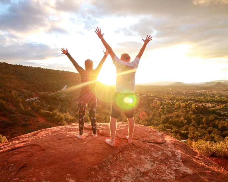Sunrise or Sunset Yoga Hiking Tour in Sedona