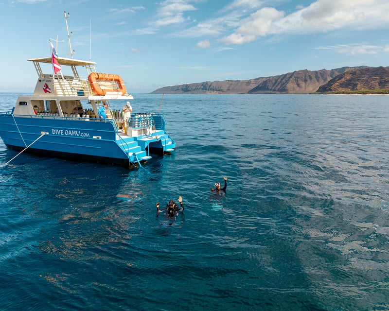 Private Oahu Scuba, Snorkel & Cruise Charter